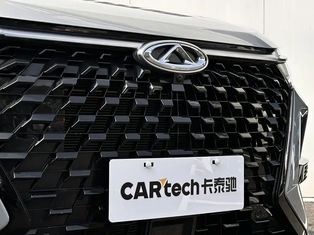 Chery Tiggo 8 PRO NEV — миниатюра 14