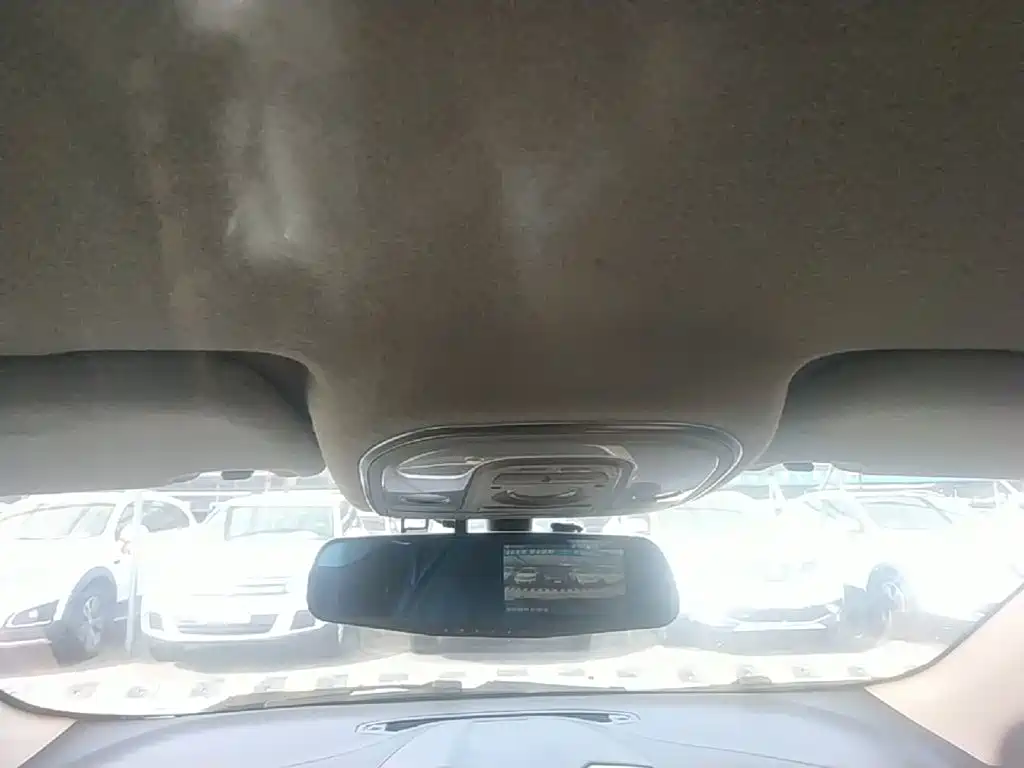 BYD Yuan — миниатюра 14