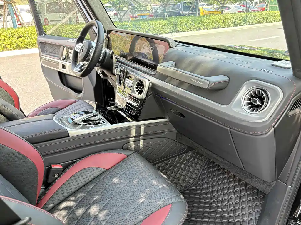 MERCEDES-BENZ G CLASS