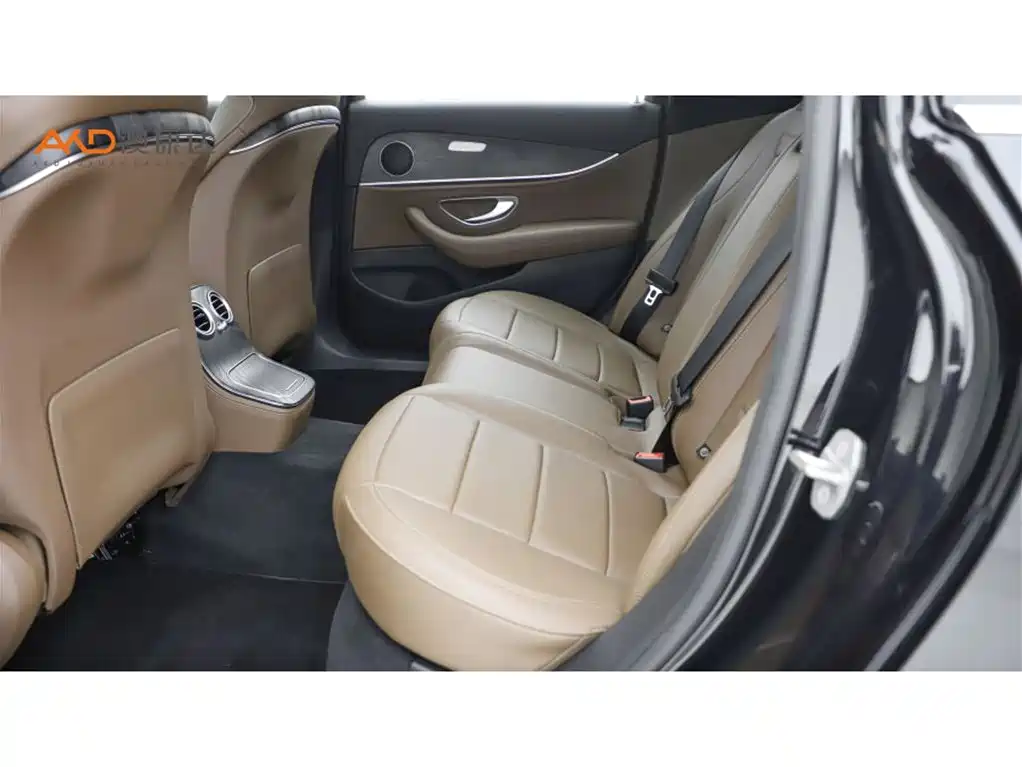 Mercedes-Benz E-Class New Energy — миниатюра 7