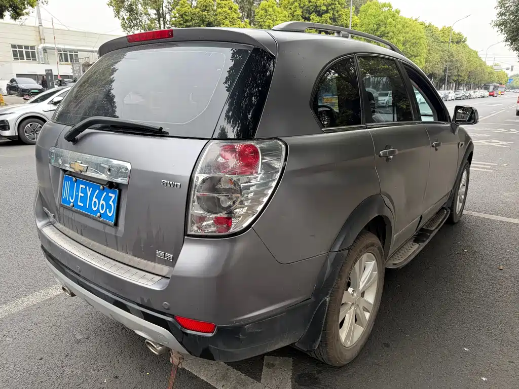 Chevrolet Captiva 2014 2.4L Flagship 7 мест