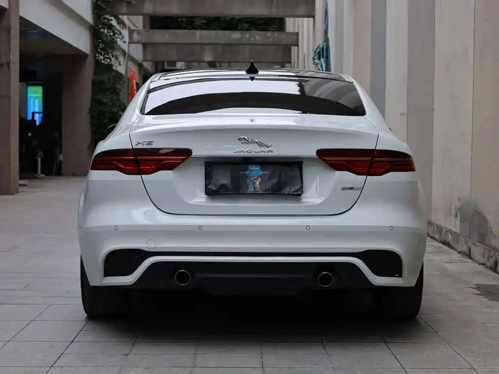 Jaguar XEL — миниатюра 2