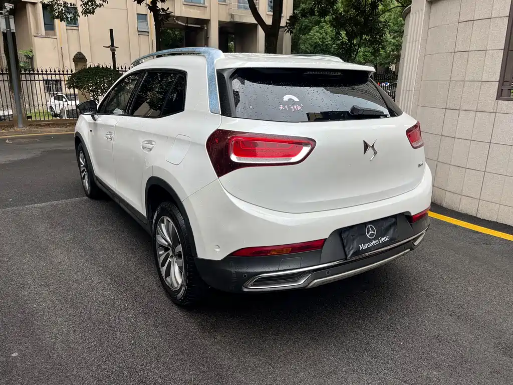 DS 6 2016 1.6T Luxury THP160