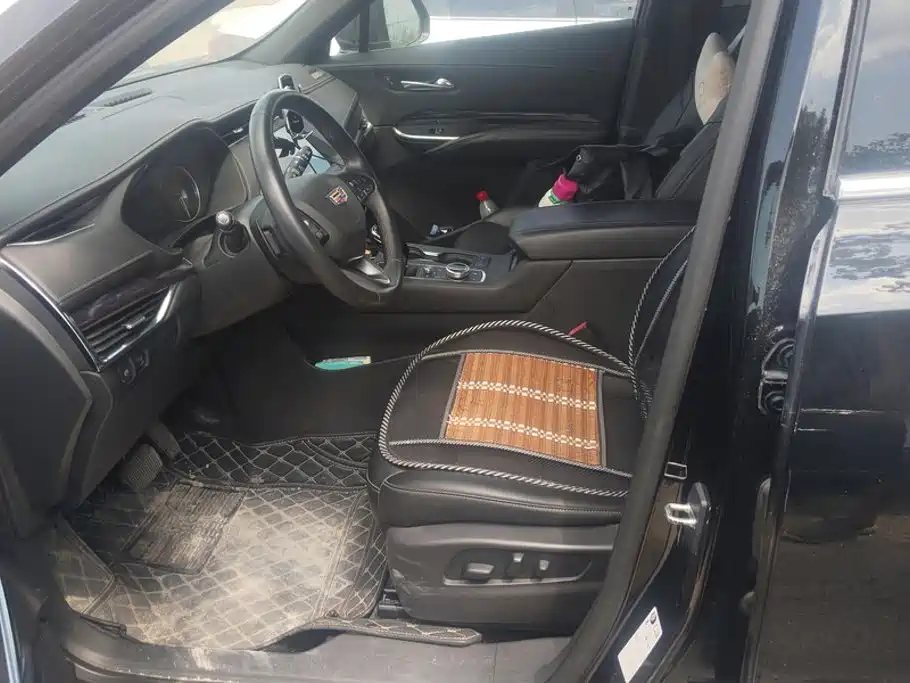 Cadillac XT4 28T 2WD Tech Type, фото 9