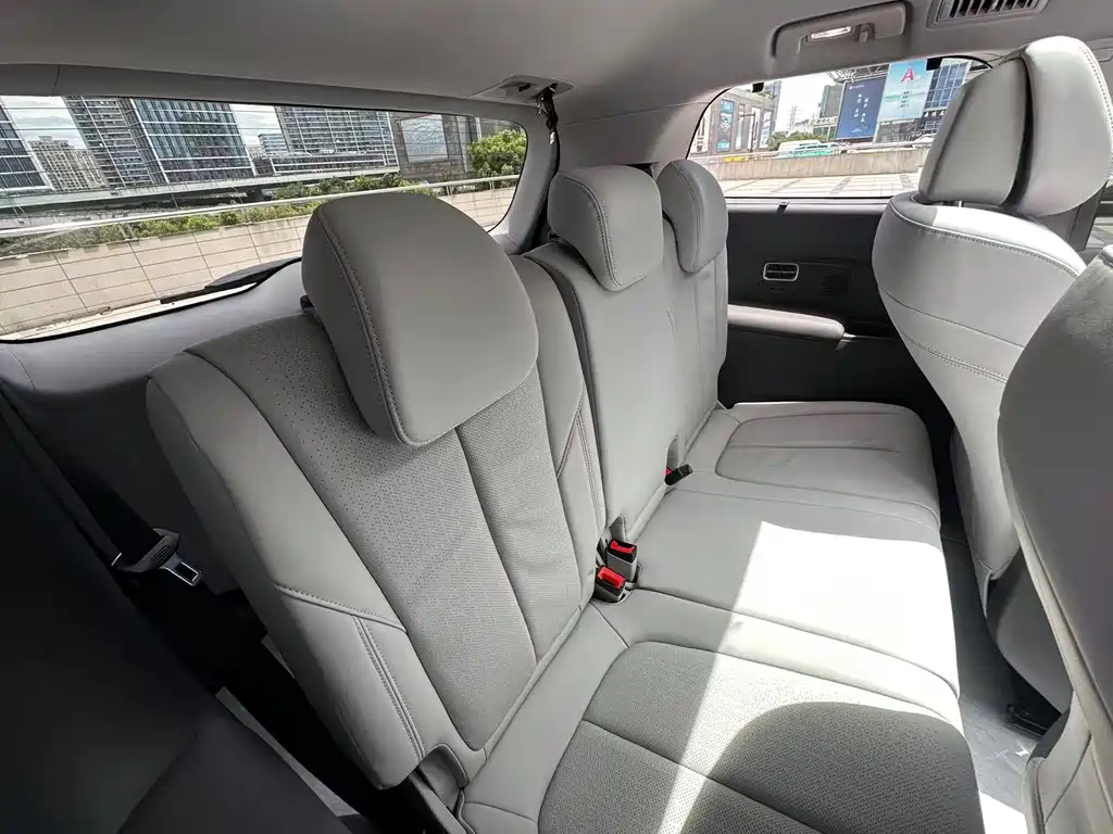 Buick GL8 2025 Premium