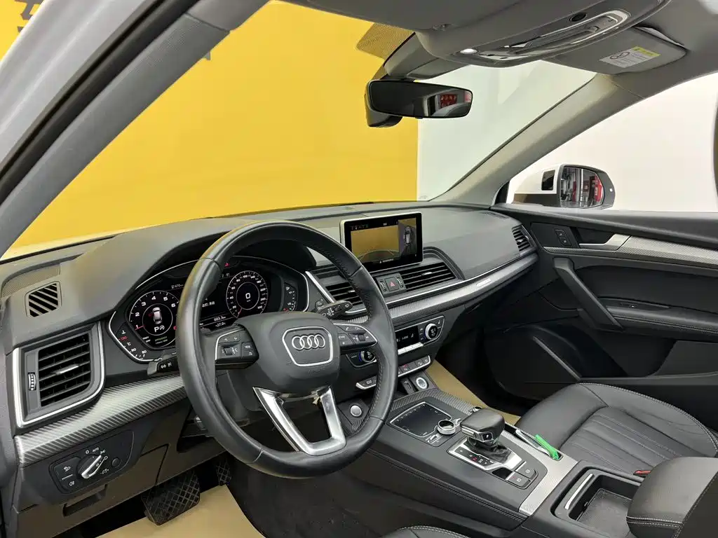 Audi Q5L — миниатюра 36