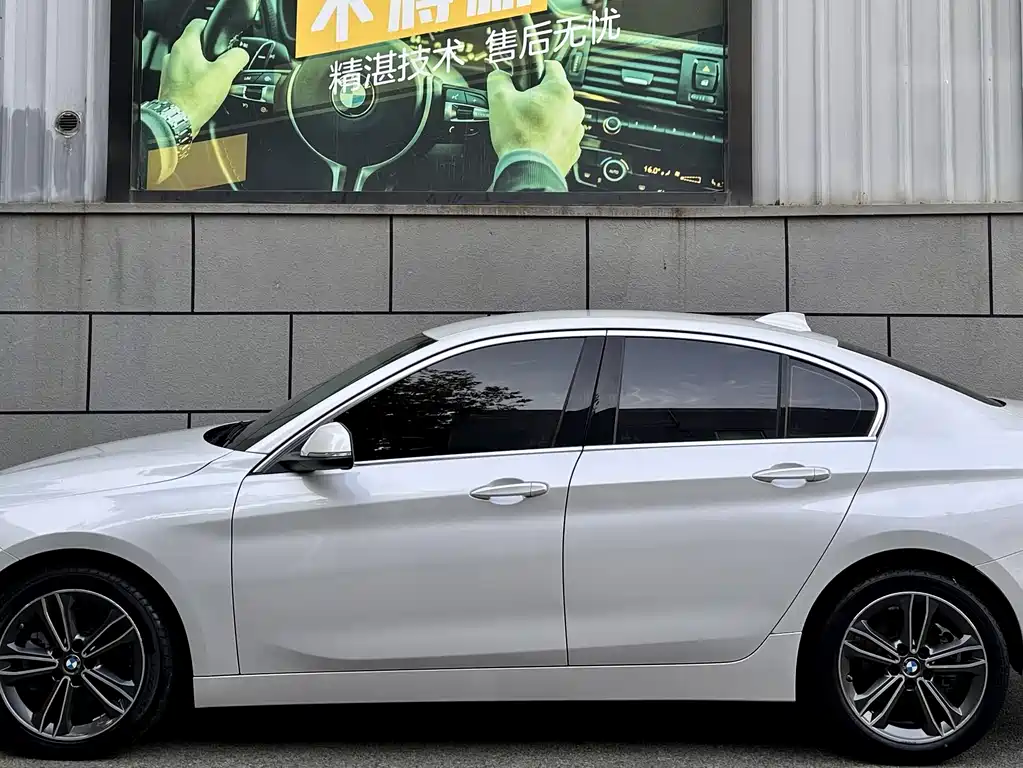 BMW 1 Series — миниатюра 4