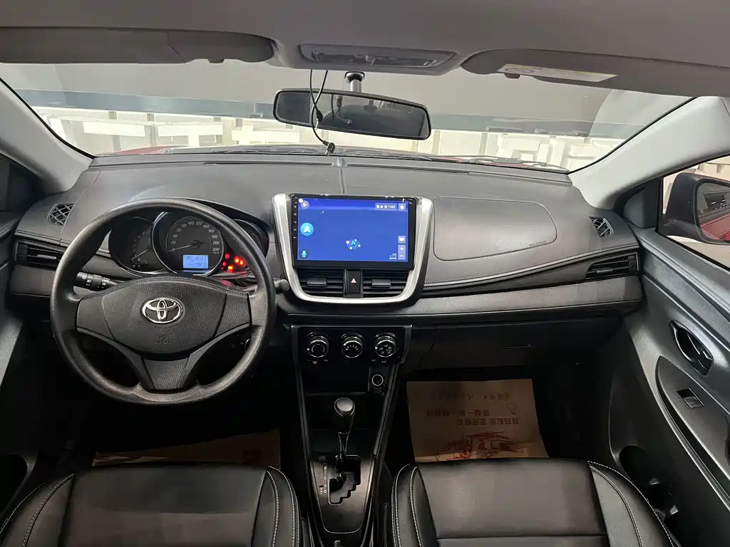 TOYOTA YARIS L ZHIXUAN