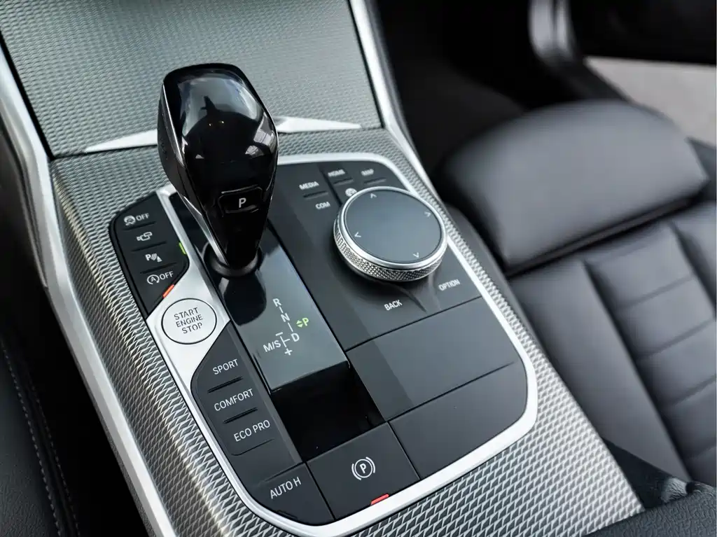 BMW 3 Series — миниатюра 16