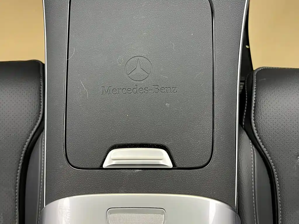 Mercedes-Benz C-Class — миниатюра 21