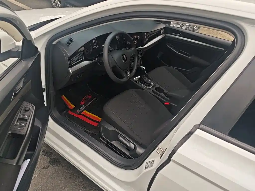 Volkswagen Bora — миниатюра 16