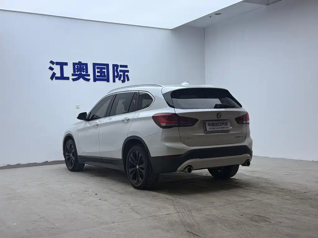 BMW X1 — миниатюра 22