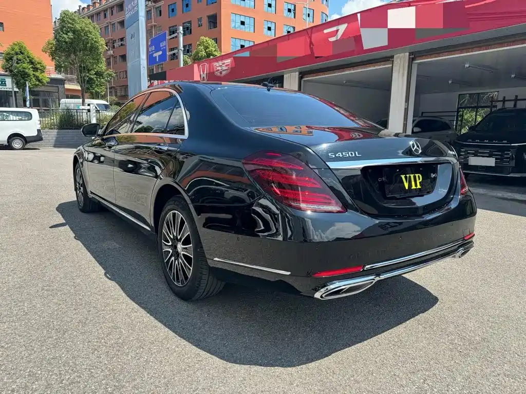 Mercedes-Benz S-Class — миниатюра 10