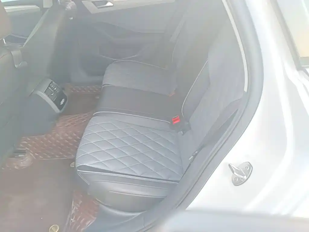 Volkswagen Sagitar — миниатюра 13