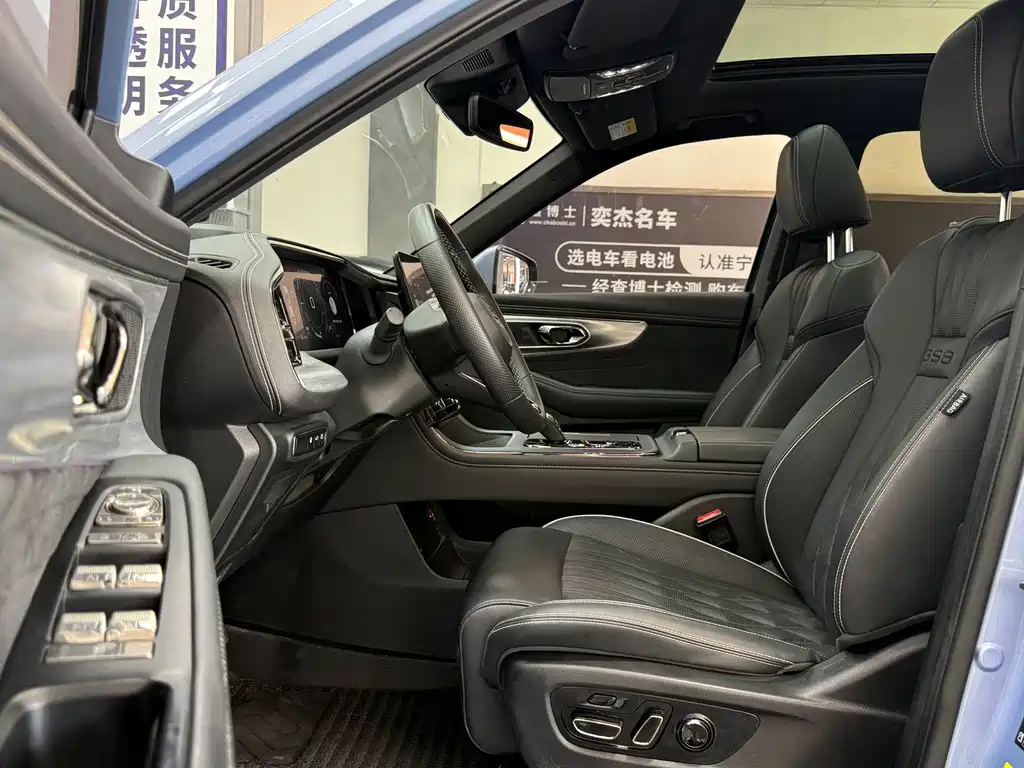 GAC Motor Trumpchi GS8 — миниатюра 4