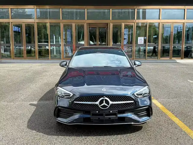 MERCEDES-BENZ  C CLASS 2025