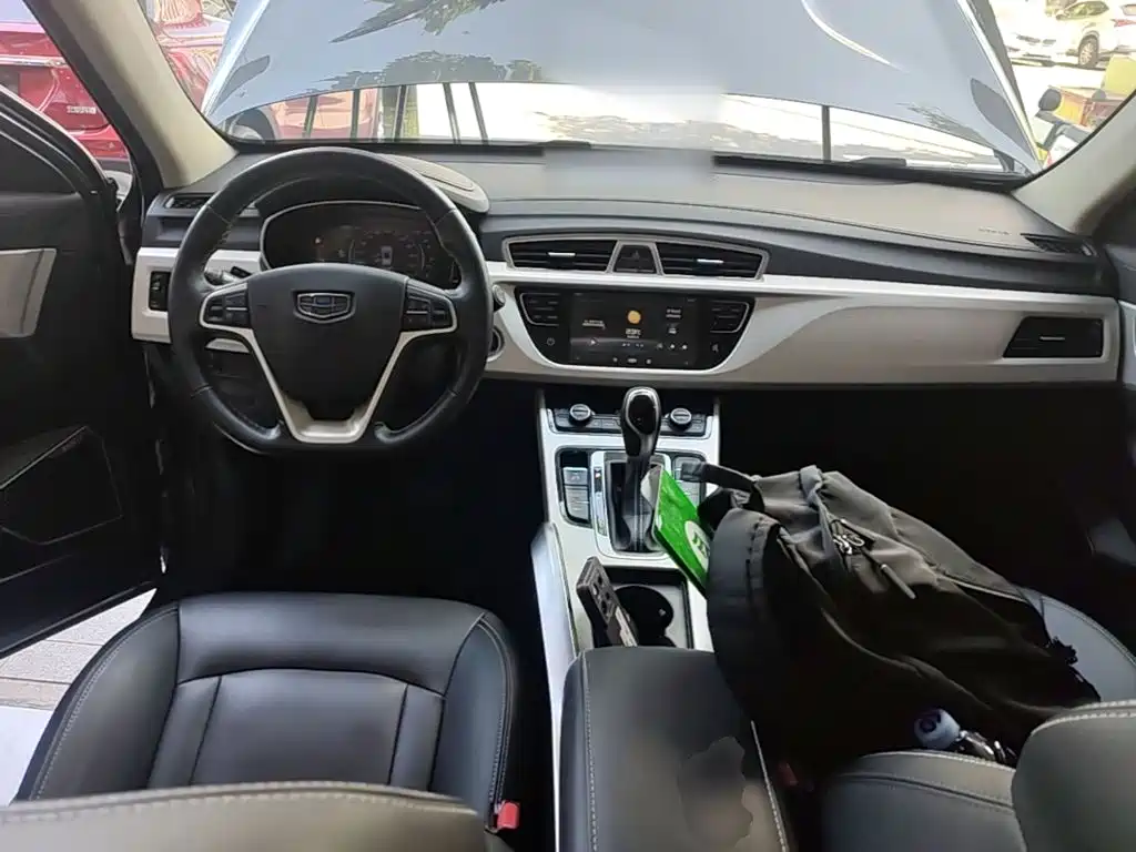Geely Boyue — миниатюра 10
