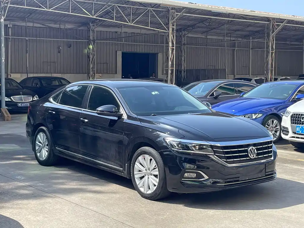 Volkswagen Passat 2019 330TSI Elite VI