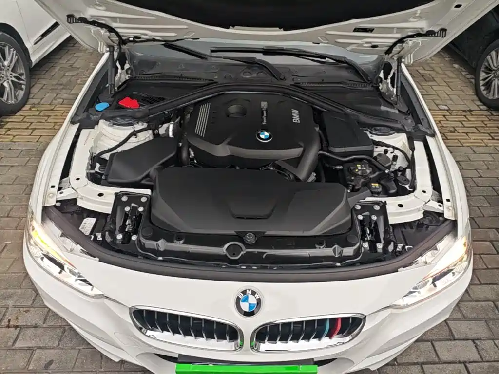 BMW 3 Series — миниатюра 20