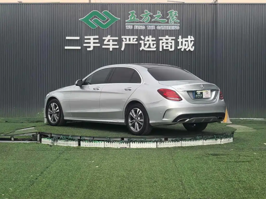 Mercedes-Benz C-Class — миниатюра 20