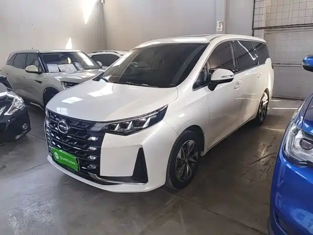 GAC Trumpchi M6