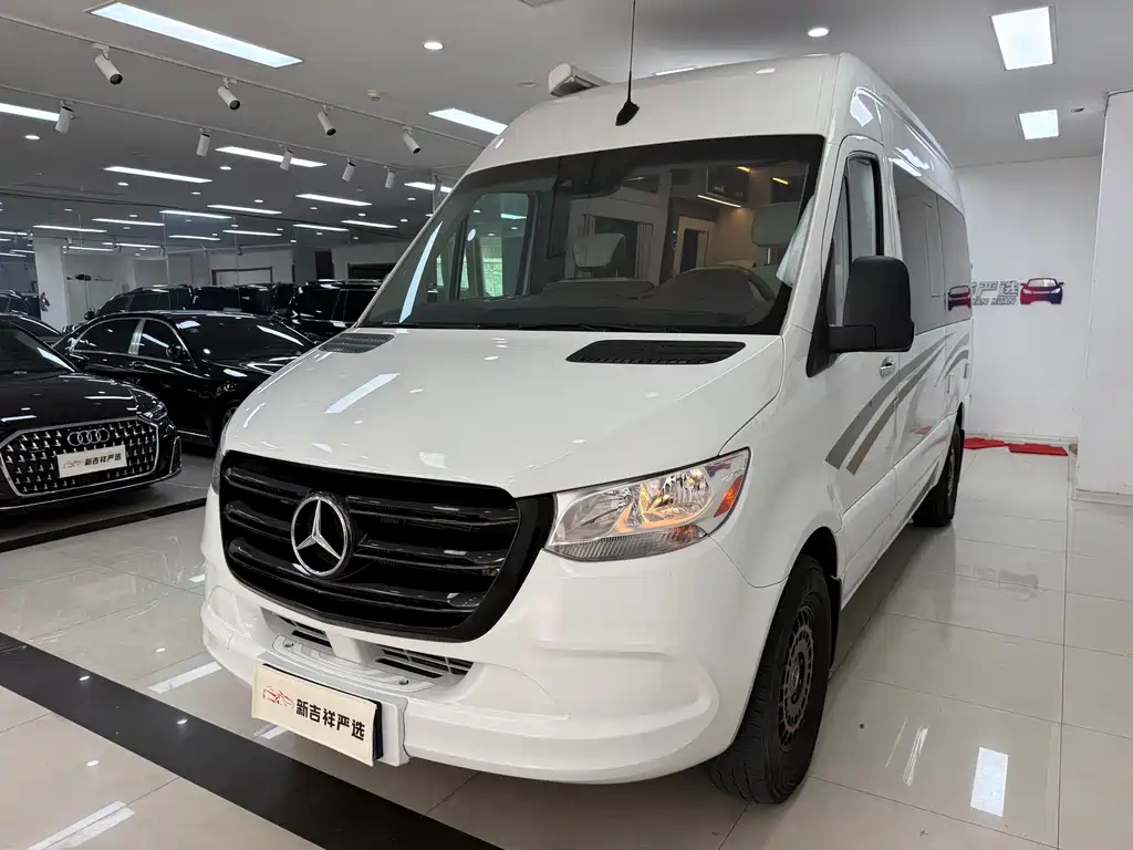 Mercedes-Benz Sprinter 2025 3.0T