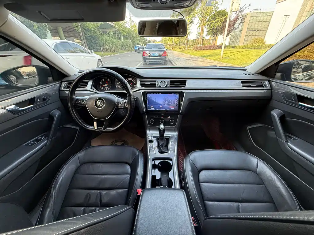 Volkswagen Passat 2017 280TSI DSG