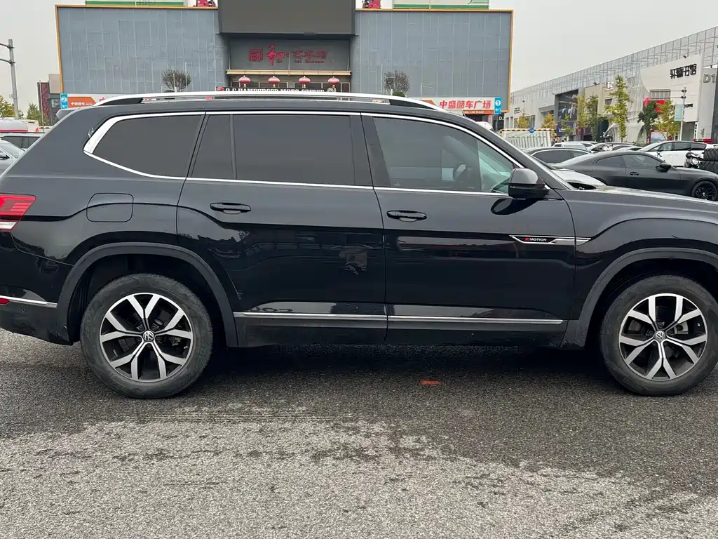 Volkswagen Teramont — миниатюра 6