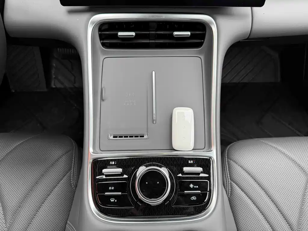 GEELY GALAXY GALAXY L6