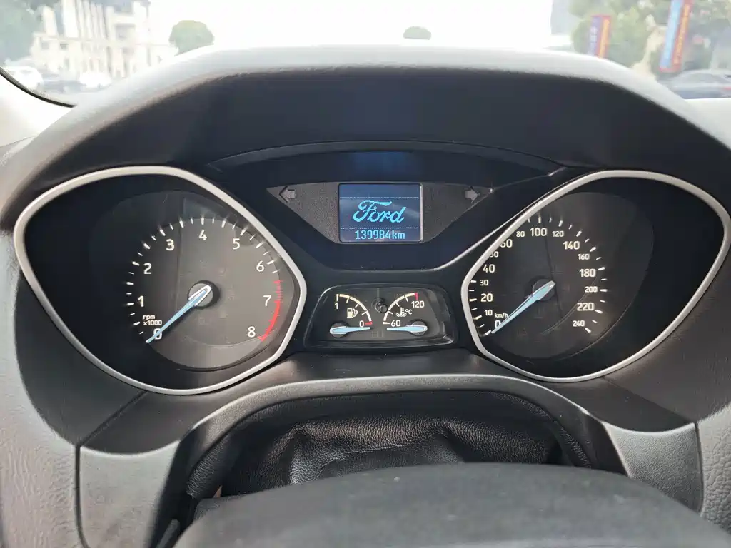 Ford Focus — миниатюра 13