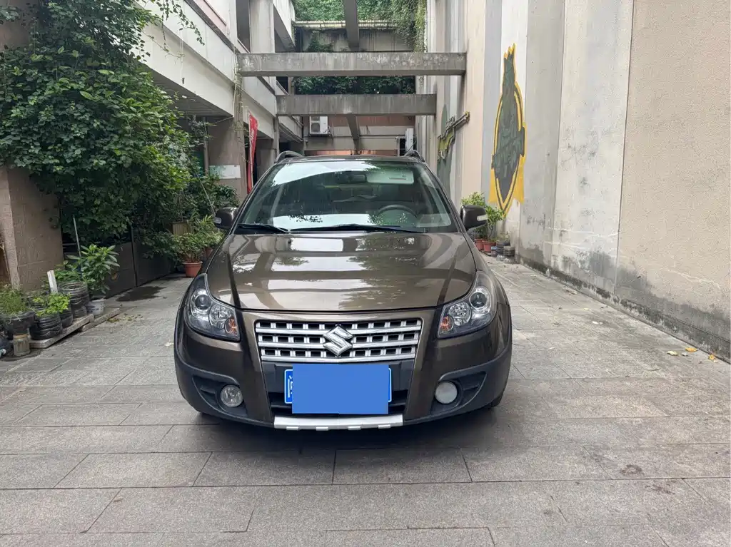 Suzuki SX4 — миниатюра 2