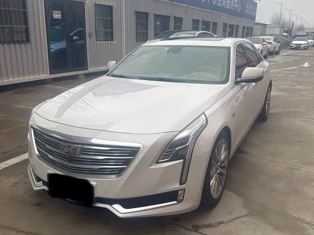 CADILLAC CT6