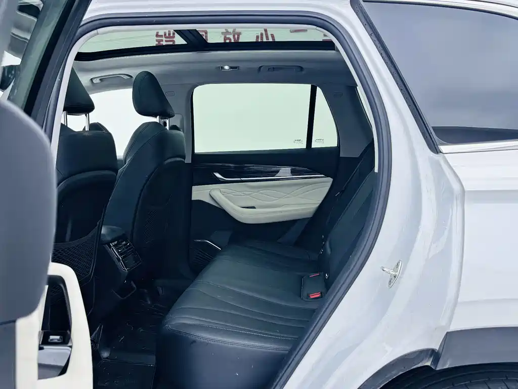 GEELY AUTOMOBILE XINGYUE L