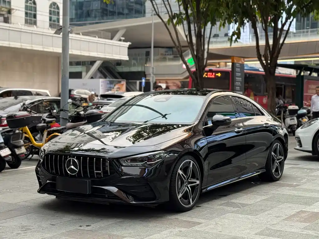 Mercedes-Benz CLA AMG 2025