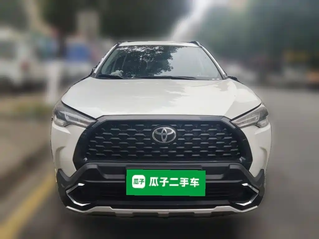 Toyota Corolla Cross — миниатюра 2