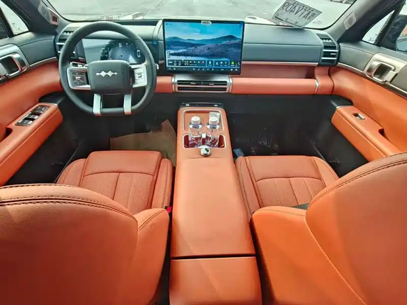 Fangchengbao Leopard 7 7 2025 200KM Max