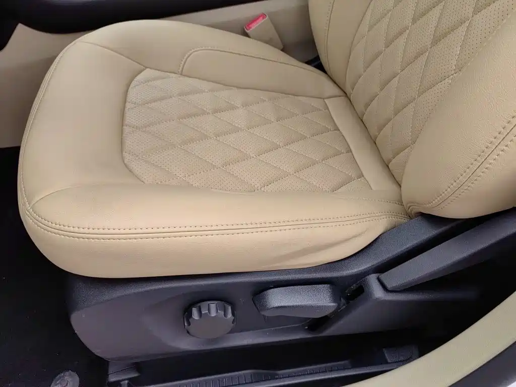 Ford Edge — миниатюра 20