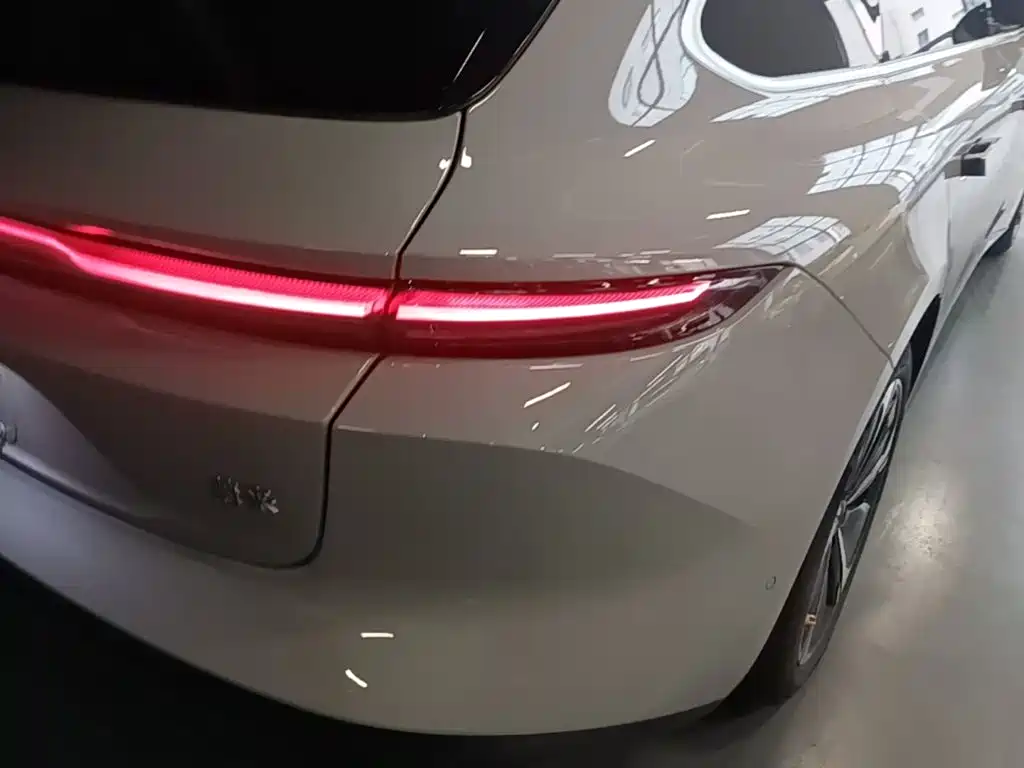 NIO ET5T — миниатюра 8