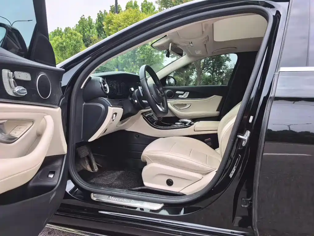 Mercedes-Benz E-Class E 2017 E 300 L Sport Luxury