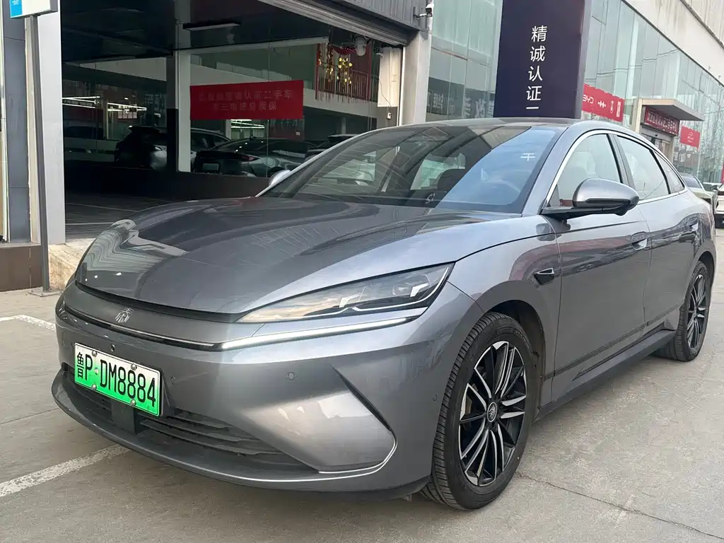 BYD QIN L