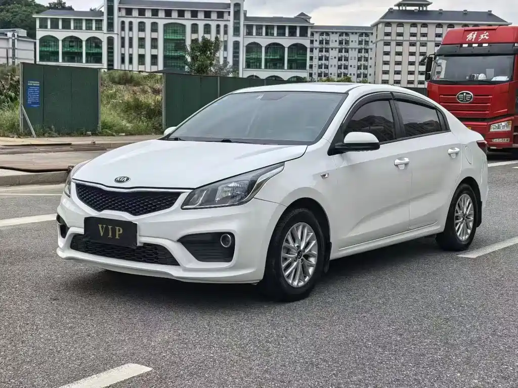KIA K2