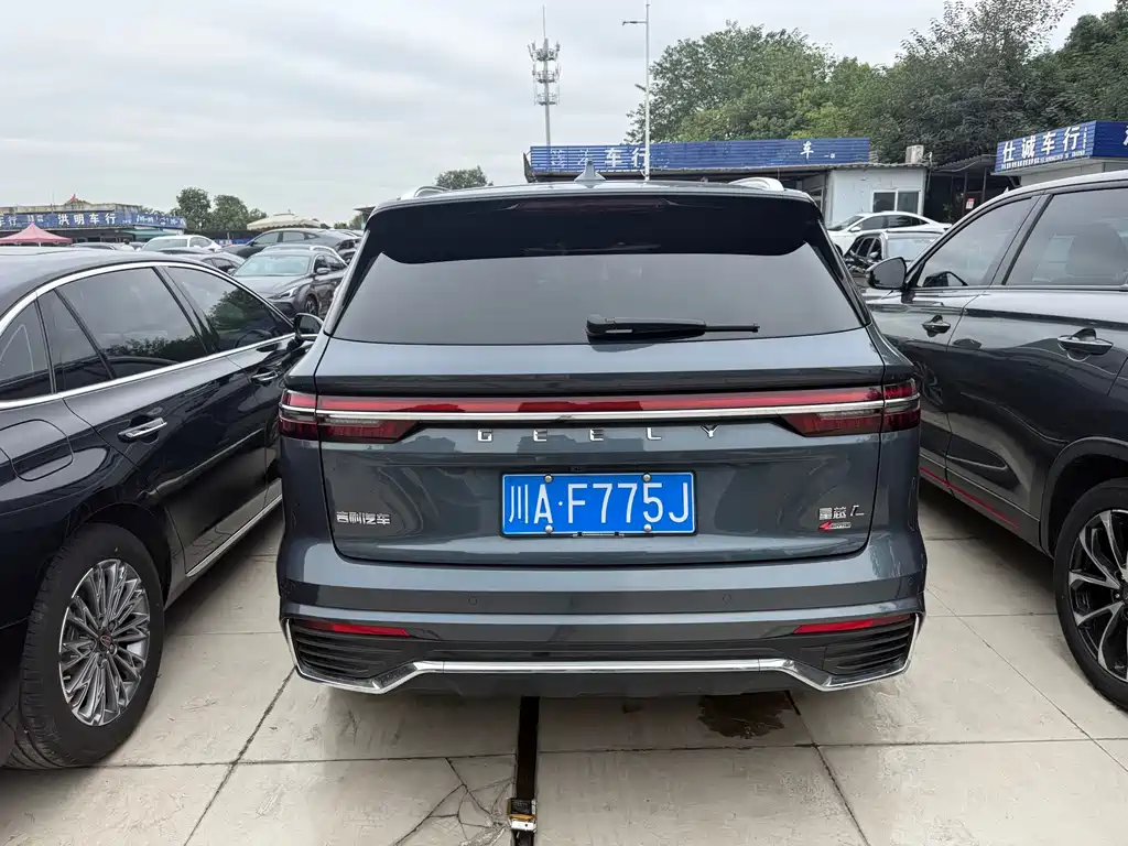 Geely Xingyue L — миниатюра 19