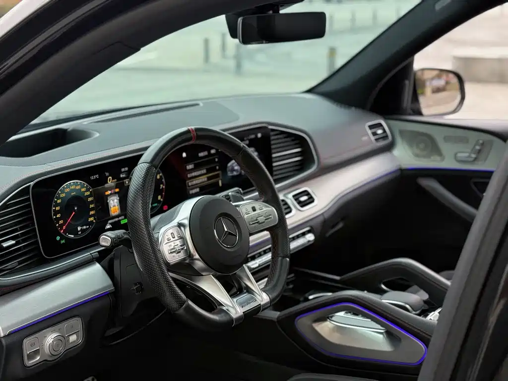 MERCEDES-BENZ GLE AMG