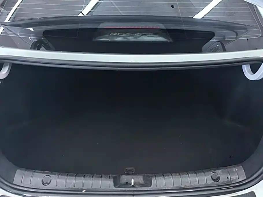 Geely Emgrand GL — миниатюра 4