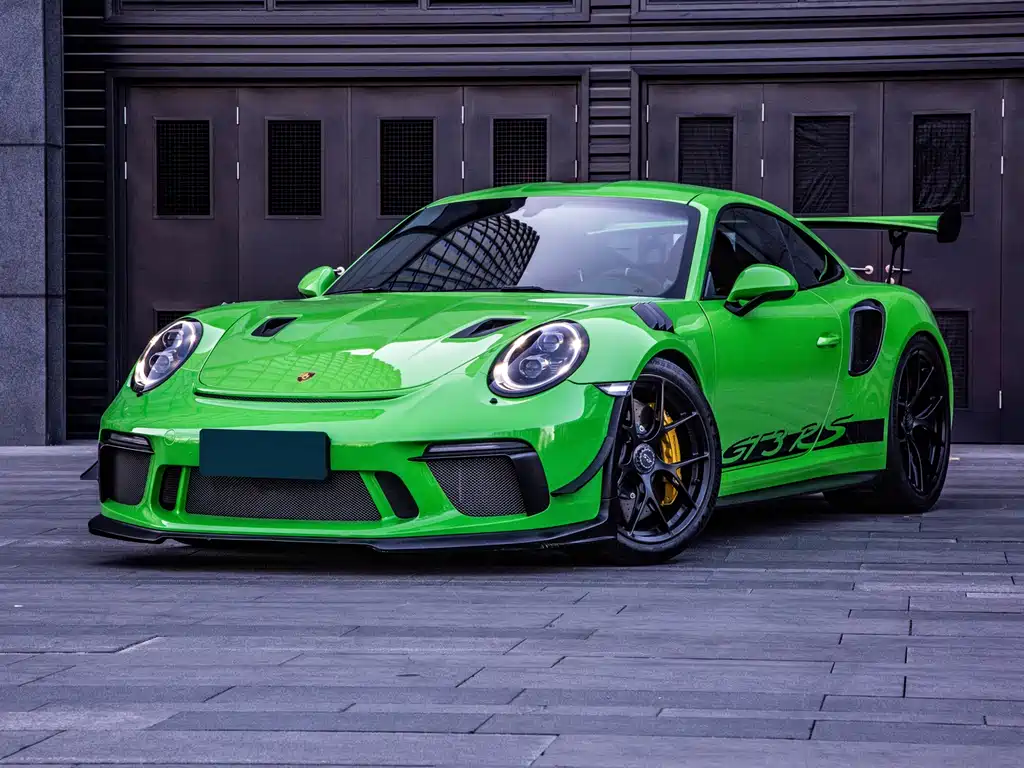PORSCHE 911