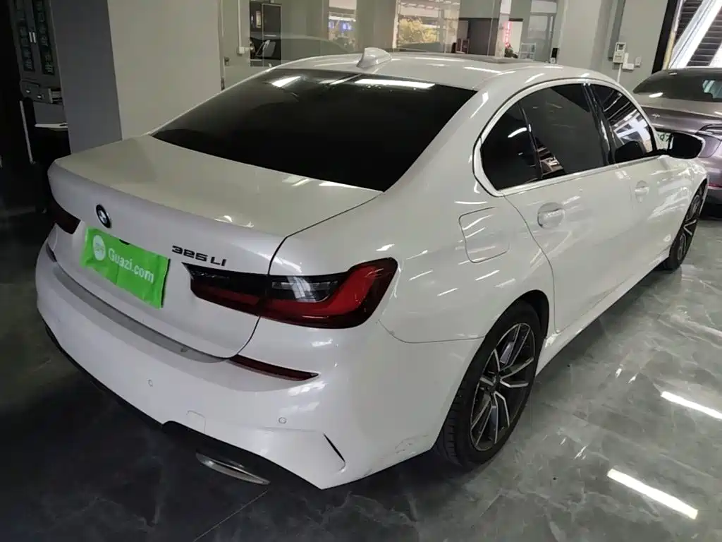 BMW 3 Series — миниатюра 7