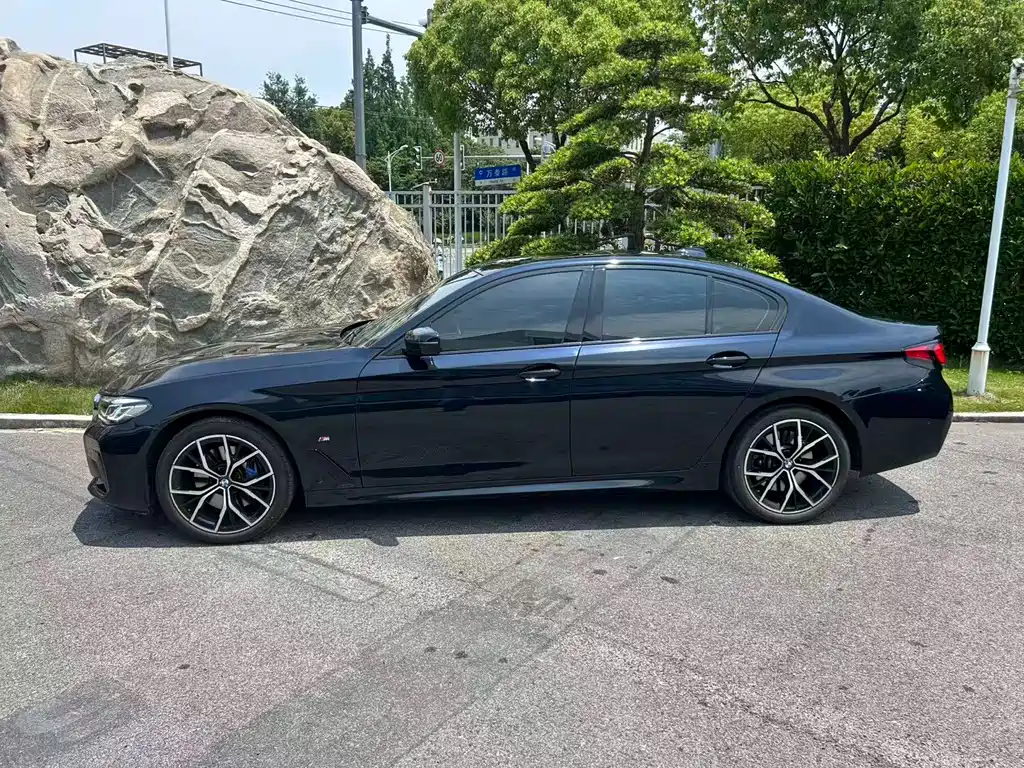 BMW 5 Series 5 2022 530i M Sport