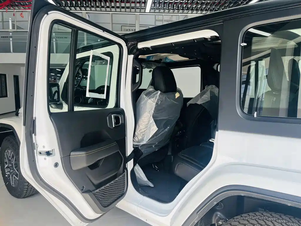 Jeep Wrangler — миниатюра 8