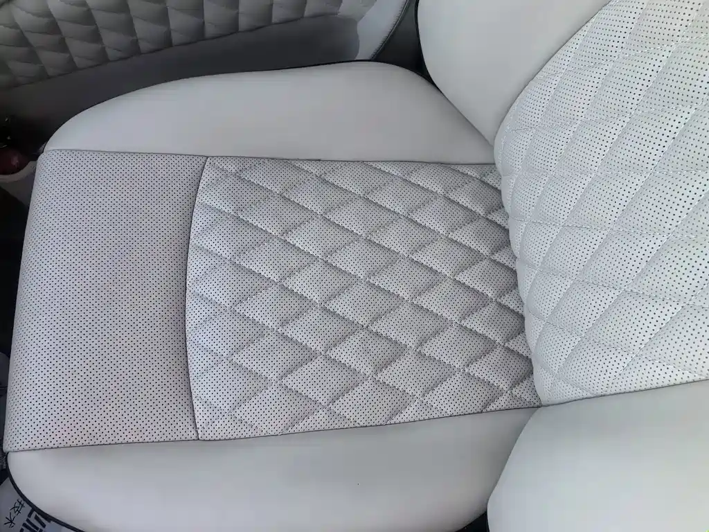 Mercedes-Benz Vito — миниатюра 12