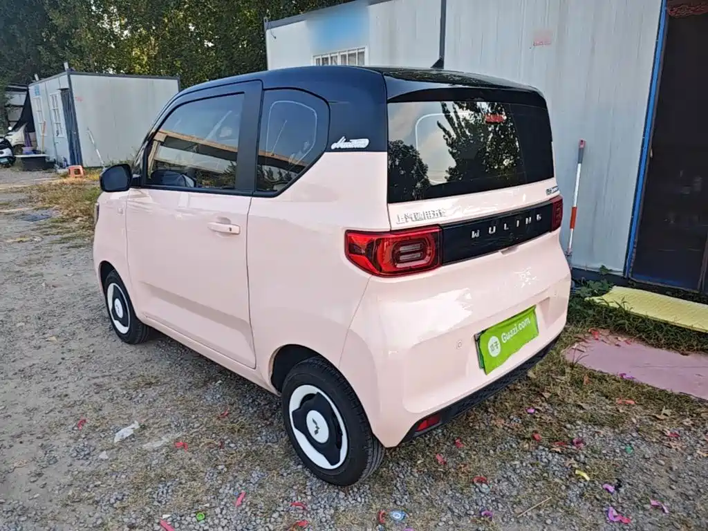 Wuling MINIEV — миниатюра 5